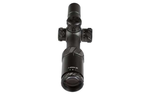 daytime scope optics range military grade hunting weapon sight