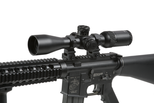 daytime scope optics range military grade hunting weapon sight