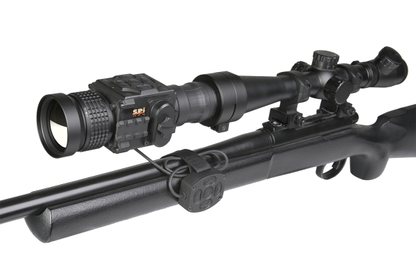 thermal vison imaging clip-on scopes military grade hunting weapons